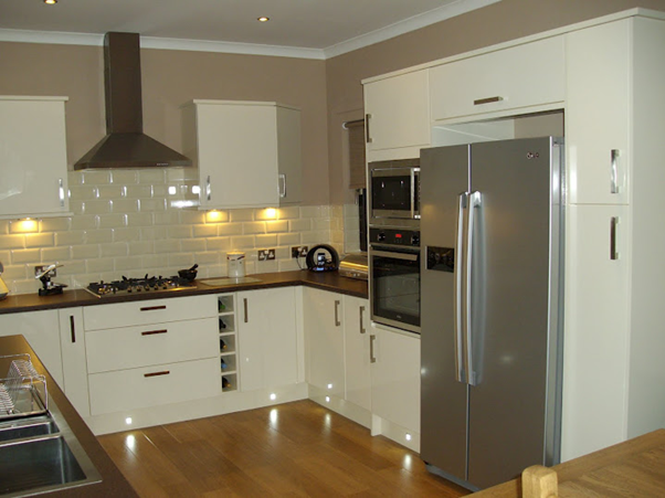 Euro Gloss Kitchen Complimenting a Large American Fridge Freezer